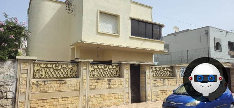 Villa à vendre à Casablanca, Maarif — Zone immeuble B3S
