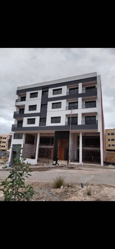 Appartement à vendre à Casablanca, Dar Bouazza — Appartement moyen standing