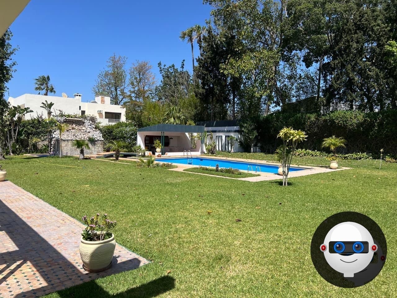 Villa à vendre à Rabat, Souissi — Villa d'exception de 3000 m² au Souissi, Rabat